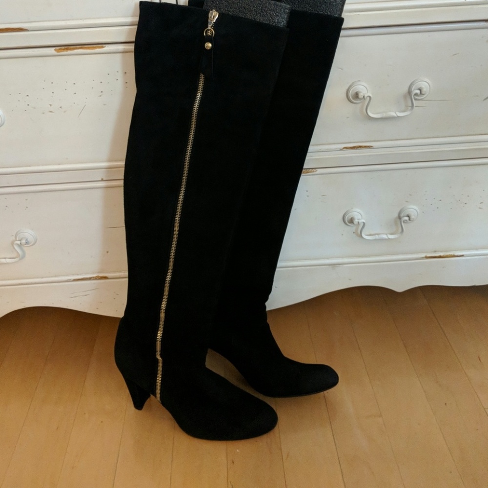 Stuart Weitzman black suede w gold zippers